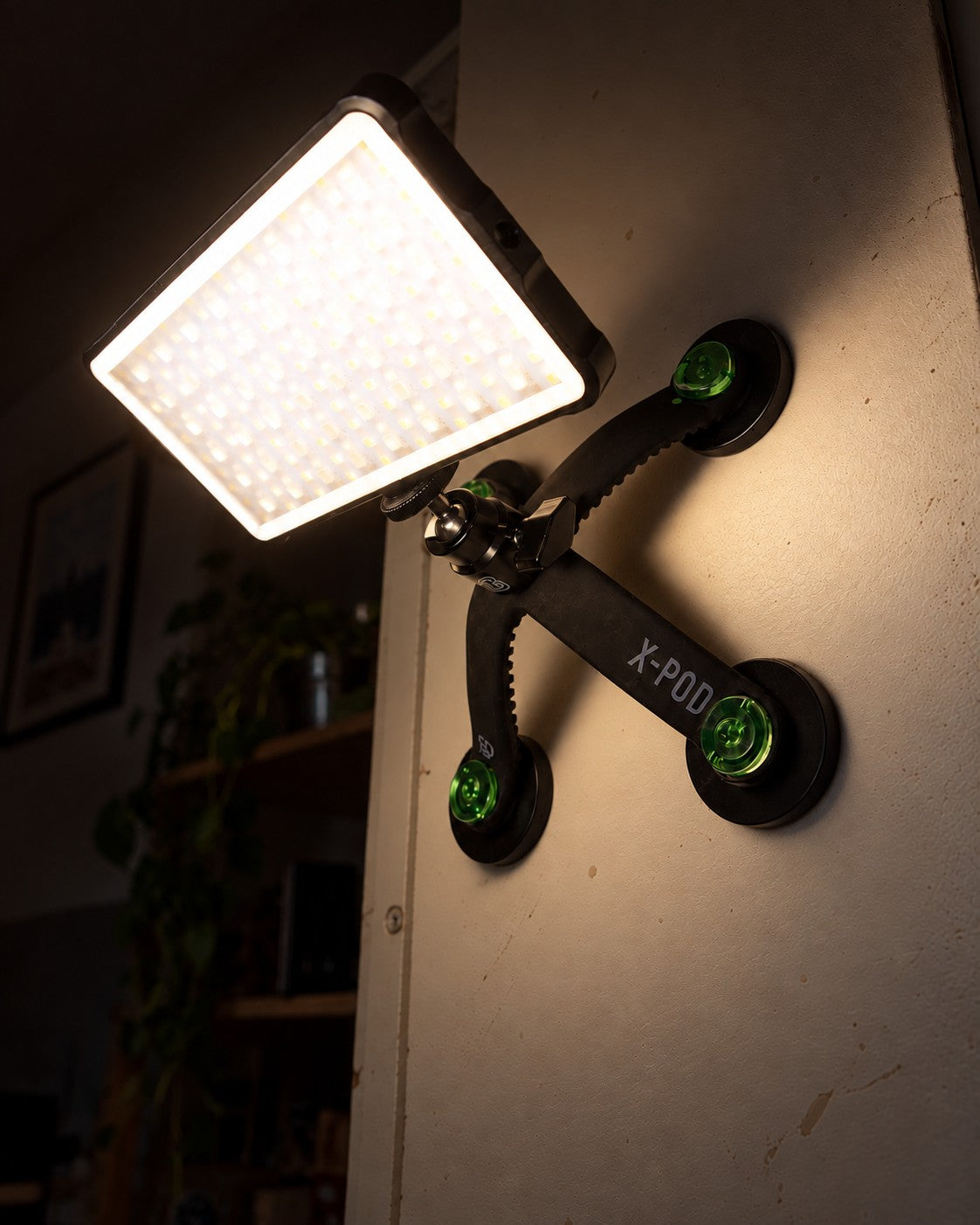 RGB LED Light – Pro (C02)